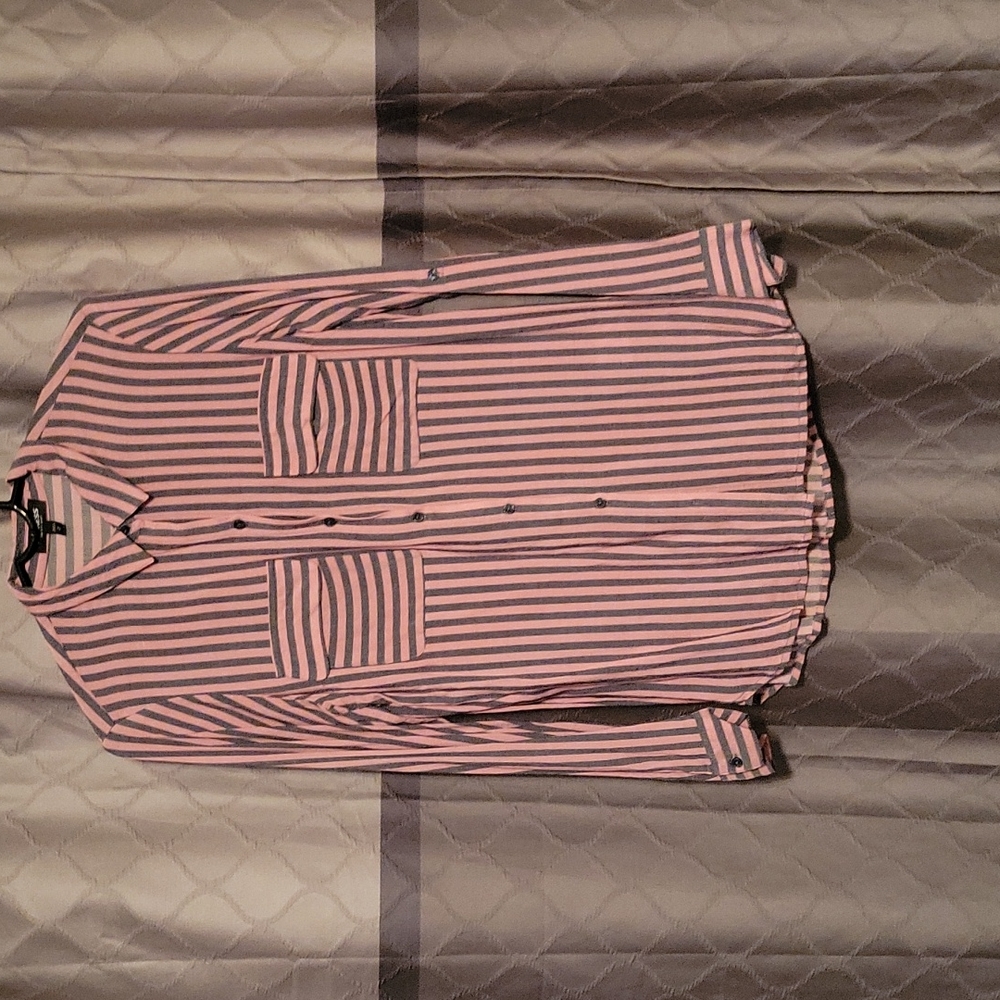 Express Pink lightweight shirt